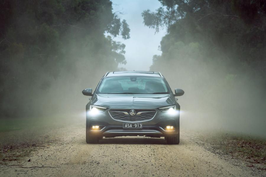  Holden Calais V Tourer (ZB) 2018 года  (фото 11 из 42)